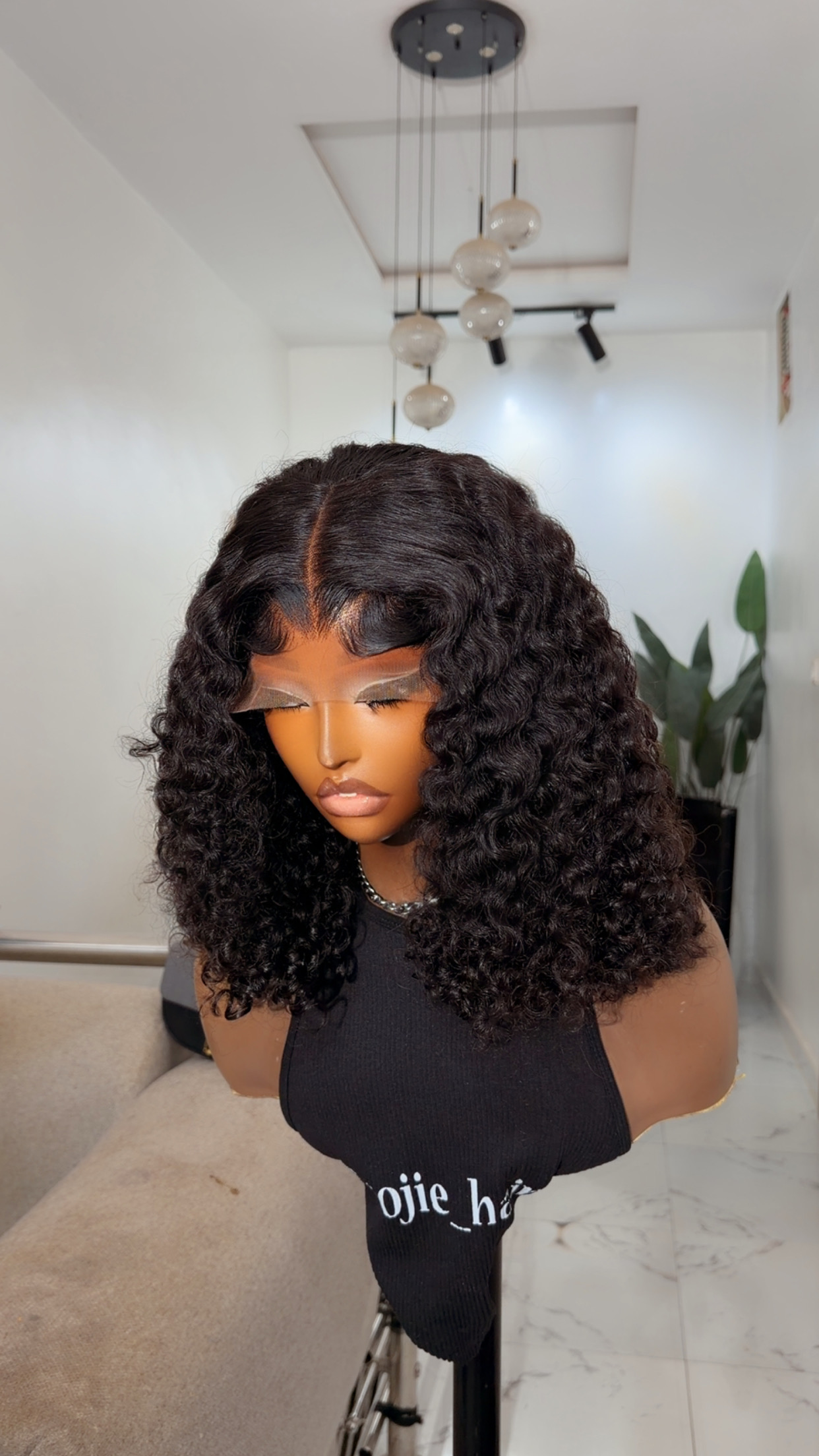 Human hair | Pixie curls 16 inches 5x5 - Image 2
